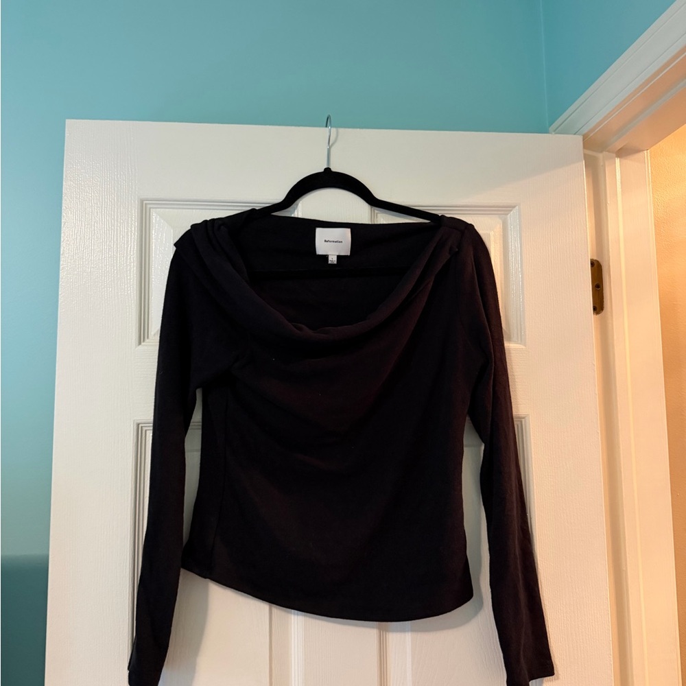 Reformation Elio Black Top